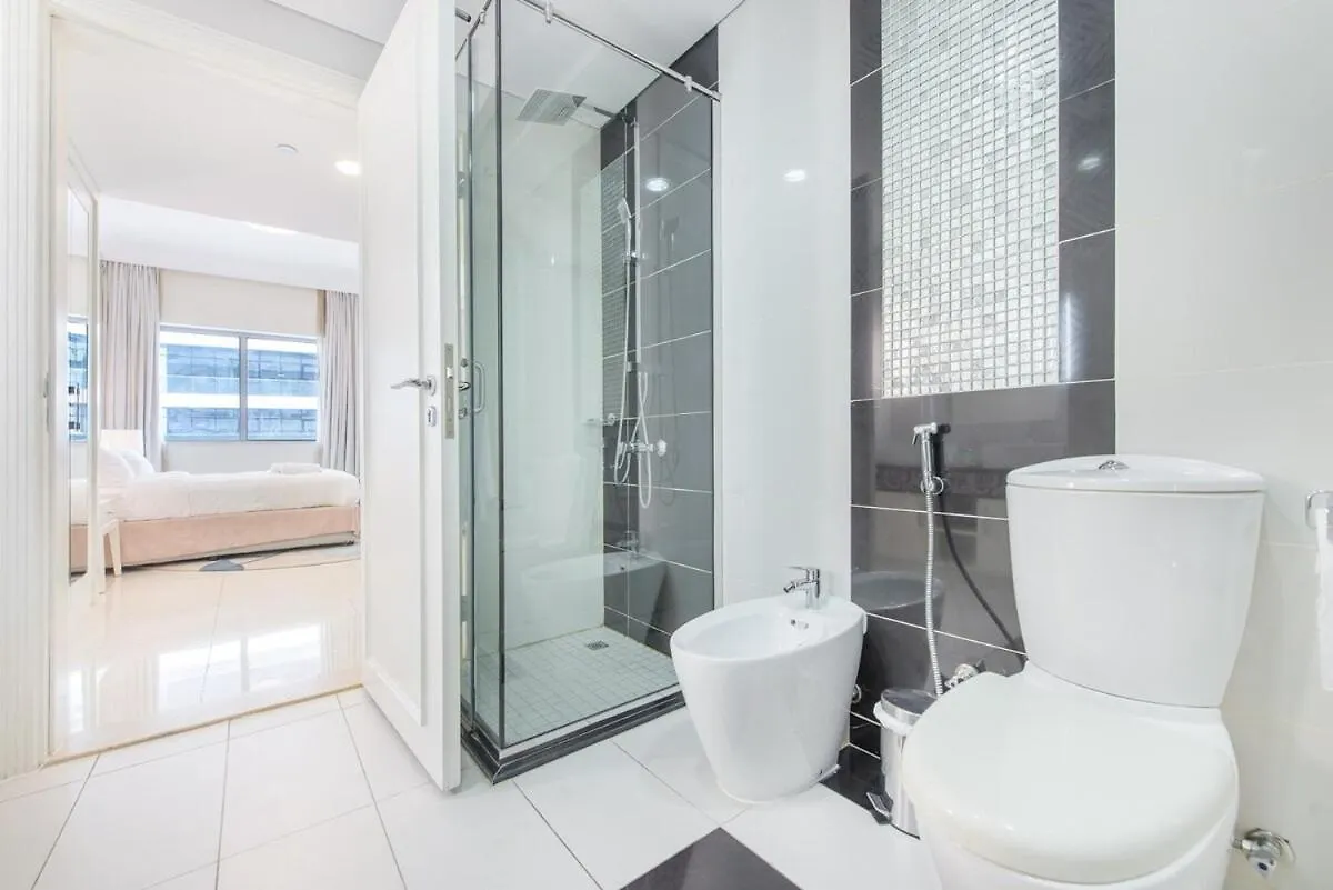 Elegant 1-Bedroom Apartment For 2 At Downtown Dubai With Stunning Canal & Skyline Views 0*,  United Arab Emirates